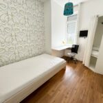 BRIGHT ROOM IN THE HEART OF BONNEVOIE