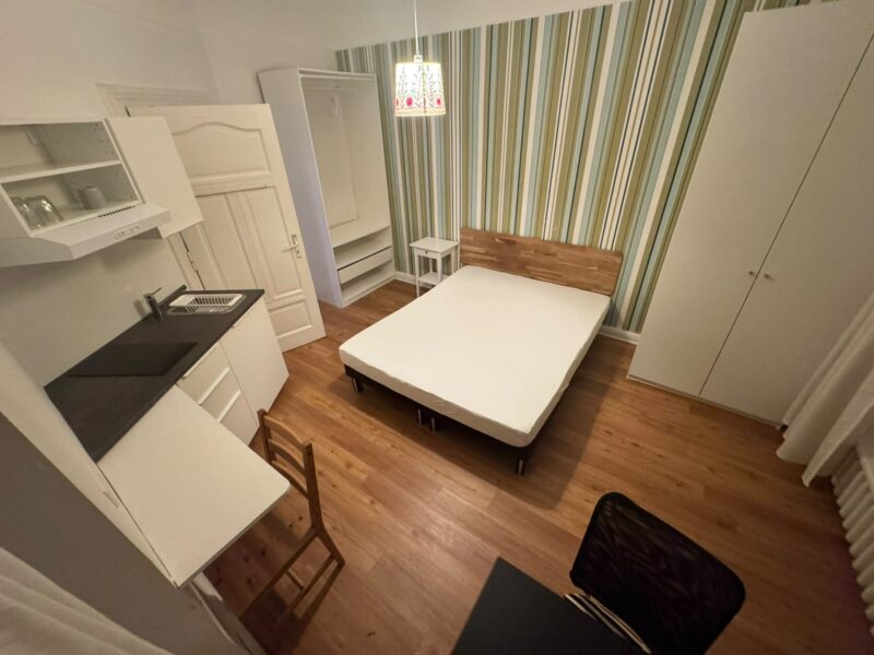 ROOM FOR RENT – ROLLINGERGRUND/BELAIR-NORD